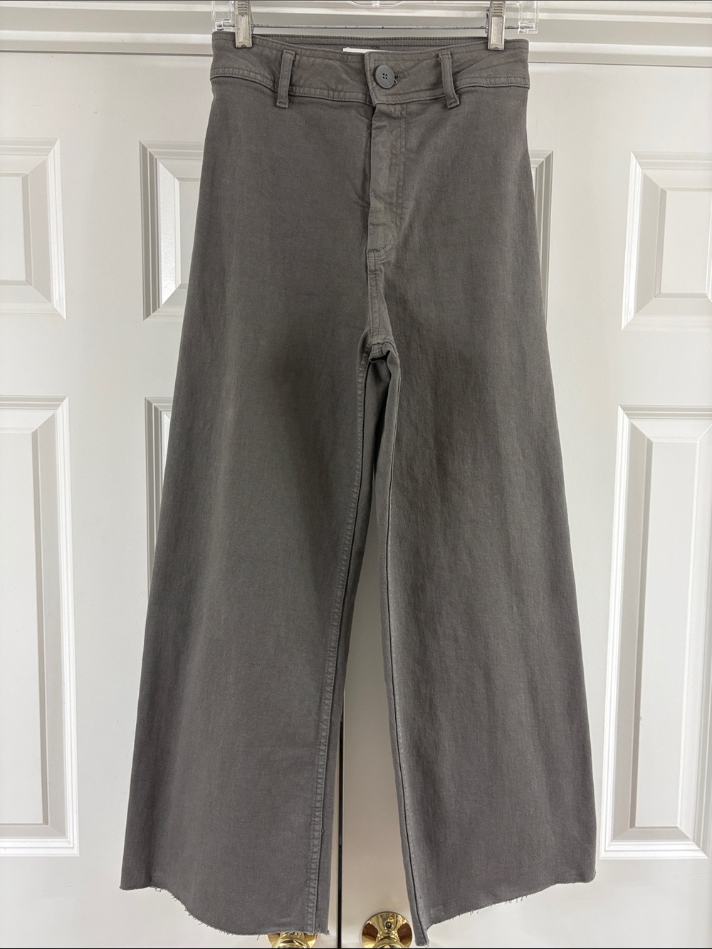 Zara The Marine Straight Jeans. Gray Color. Sz 36/4. Great Condition!!